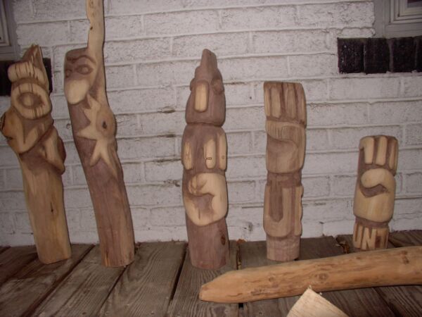 five mini totems together